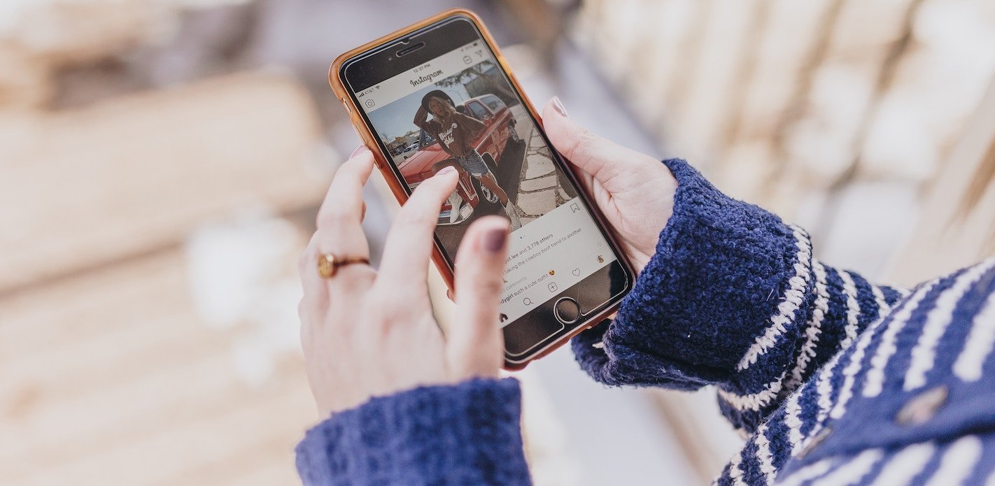 a picture showing Instagram as a game-changer in running an ecommerce business right now 