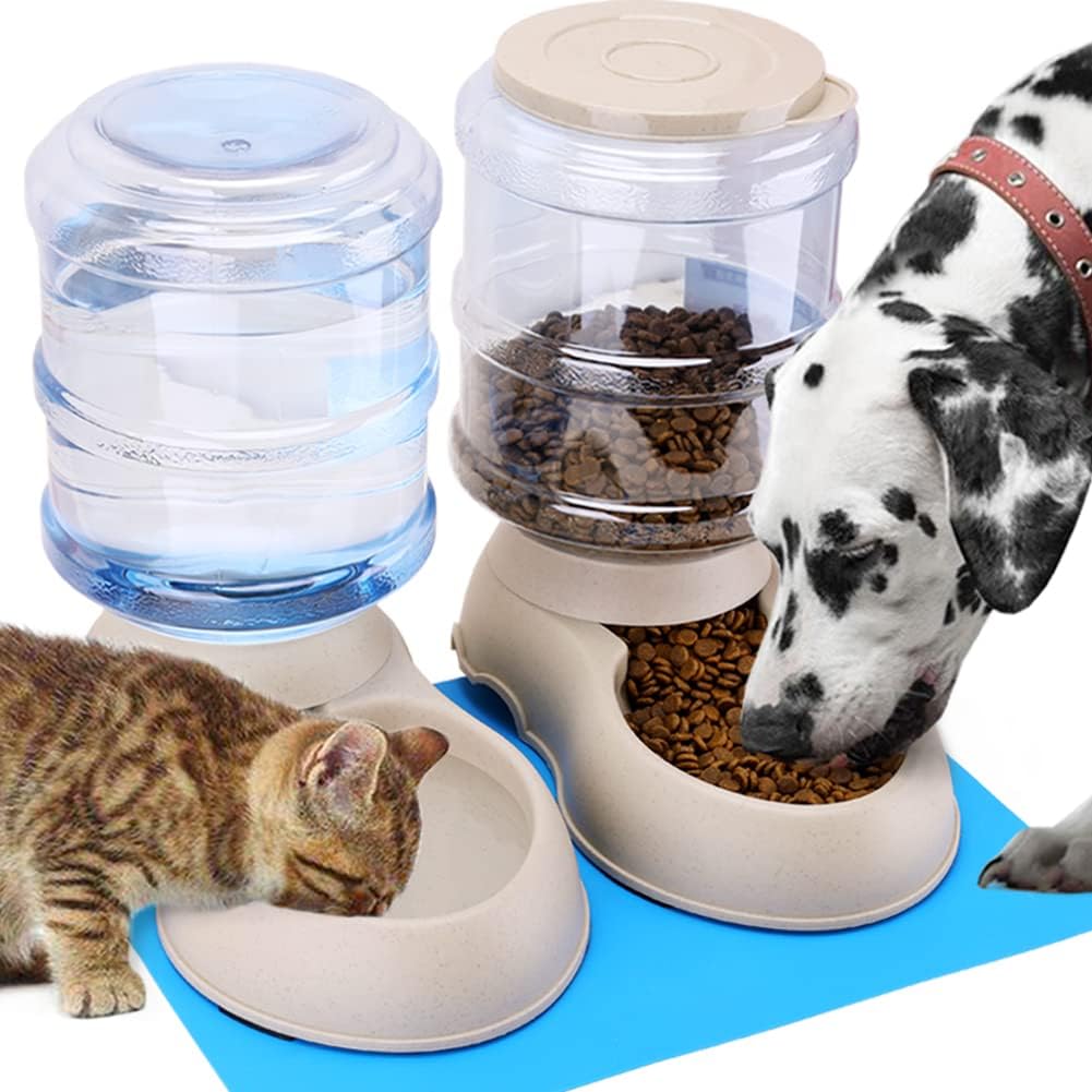a picture showing a dog and cat feeder that make a buzz on the market