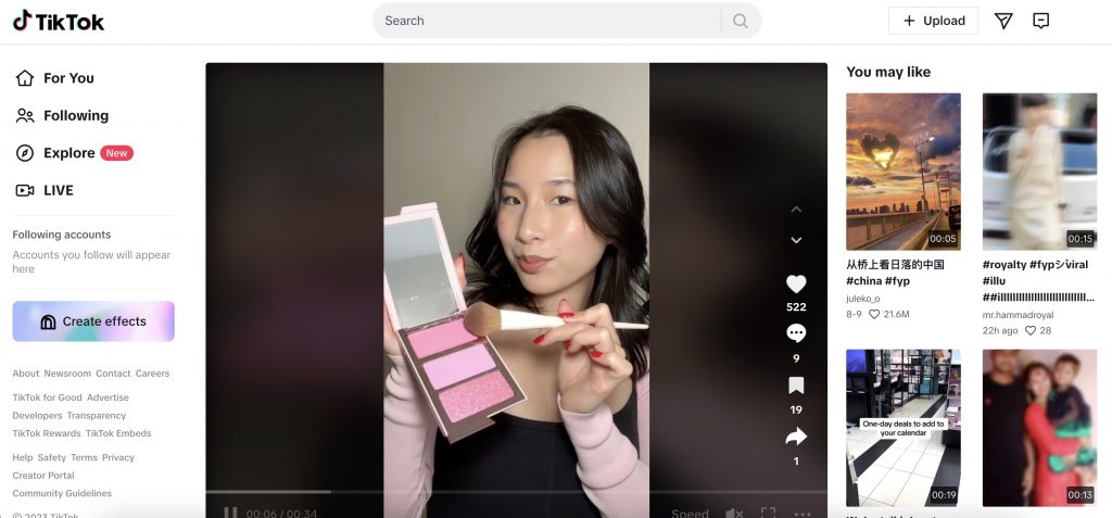 a picture showing short video makeup tutorial as ads