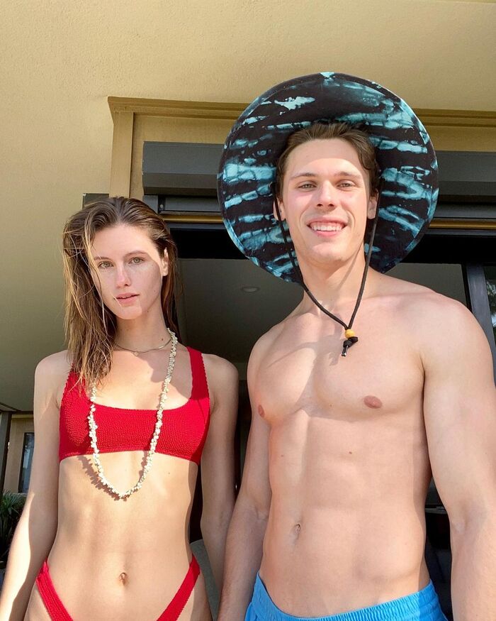 photo of austin and girlfriend